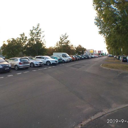 2020 Zwyciestwa 18 - Mieszkanie / Kawalerka / Studio Posen Exterior foto