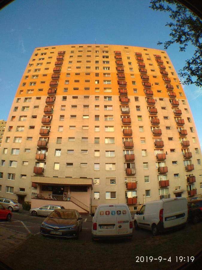 2020 Zwyciestwa 18 - Mieszkanie / Kawalerka / Studio Posen Exterior foto